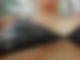 sassyt33n's Live Sex Cam Show