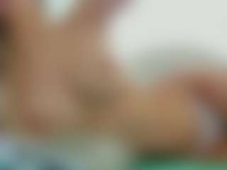 sassyt33n's Live Sex Cam Show