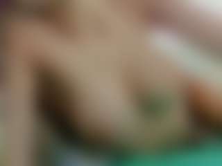 sassyt33n's Live Sex Cam Show