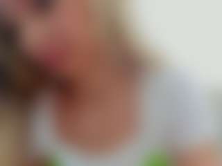 sassyt33n's Live Sex Cam Show