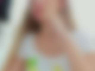 sassyt33n's Live Sex Cam Show