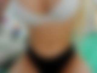 sassyt33n's Live Sex Cam Show