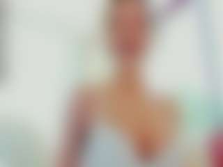 Live cam show with sassyt33n - Living Room on SpunkLive