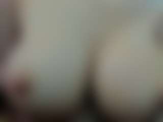 sassyt33n's Live Sex Cam Show