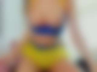 sassyt33n's Live Sex Cam Show