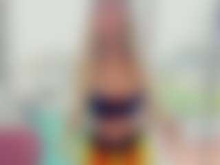 sassyt33n's Live Sex Cam Show