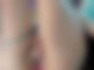 sassyt33n's Live Sex Cam Show
