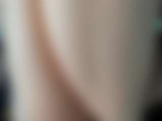 sassyt33n's Live Sex Cam Show