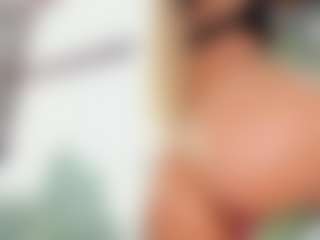 Live cam show with sassyt33n - Squirt on Dolls Live