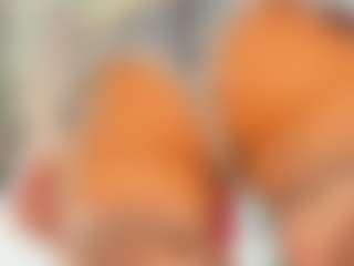 Live cam show with sassyt33n - Fingers on CSO-WL