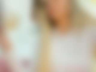 sassyt33n's Live Sex Cam Show