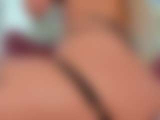 sassyt33n's Live Sex Cam Show
