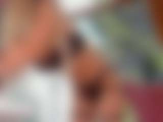 sassyt33n's Live Sex Cam Show