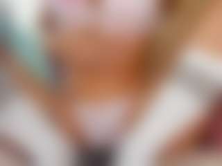 sassyt33n's Live Sex Cam Show