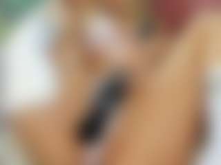 sassyt33n's Live Sex Cam Show