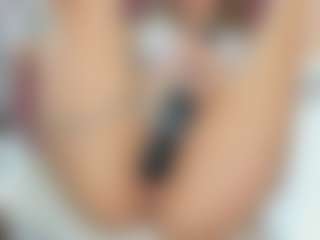 sassyt33n's Live Sex Cam Show