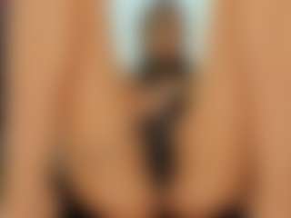 sassyt33n's Live Sex Cam Show