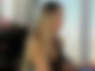 sassyt33n's Live Sex Cam Show