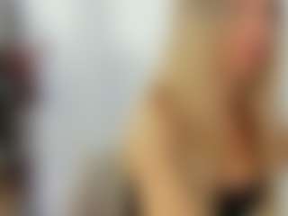 sassyt33n's Live Sex Cam Show
