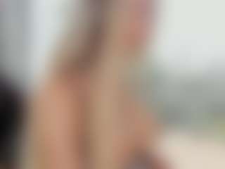 sassyt33n's Live Sex Cam Show