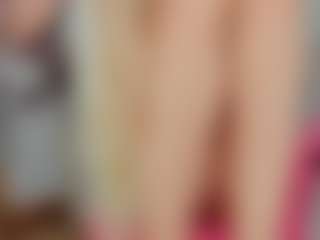 sassyt33n's Live Sex Cam Show