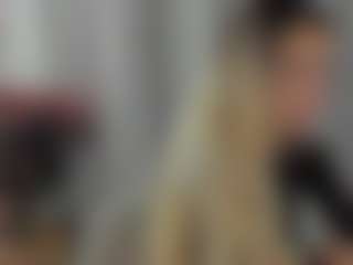 sassyt33n's Live Sex Cam Show