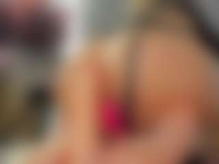 sassyt33n's Live Sex Cam Show