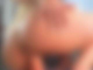 sassyt33n's Live Sex Cam Show