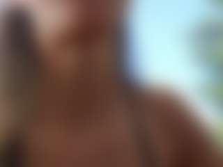 Live cam show with sassyt33n - Blonde Hair HD on livesuperchat.net