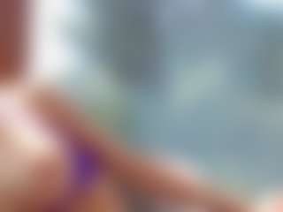 sassyt33n's Live Sex Cam Show