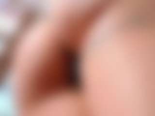 sassyt33n's Live Sex Cam Show
