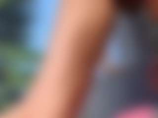 sassyt33n's Live Sex Cam Show