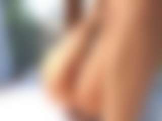 sassyt33n's Live Sex Cam Show