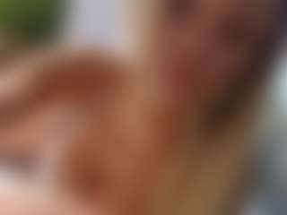 sassyt33n's Live Sex Cam Show