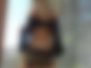 sassyt33n's Live Sex Cam Show