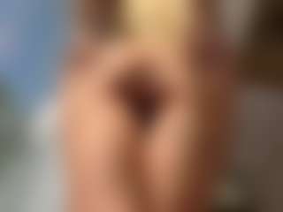 sassyt33n's Live Sex Cam Show