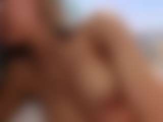 sassyt33n's Live Sex Cam Show