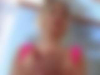 sassyt33n's Live Sex Cam Show