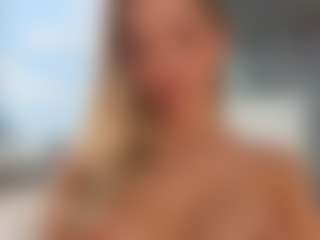sassyt33n's Live Sex Cam Show