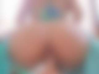 sassyt33n's Live Sex Cam Show