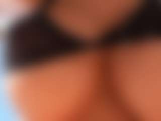 Live cam show with sassyt33n - Blonde Hair Dildo on liverealitysex.com