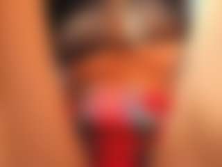 sassyt33n's Live Sex Cam Show