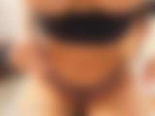 sassyt33n's Live Sex Cam Show
