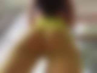 sassyt33n's Live Sex Cam Show