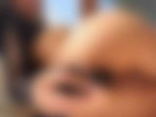 sassyt33n's Live Sex Cam Show
