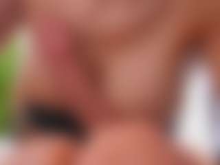 sassyt33n's Live Sex Cam Show