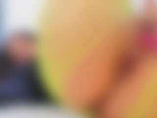 sassyt33n's Live Sex Cam Show
