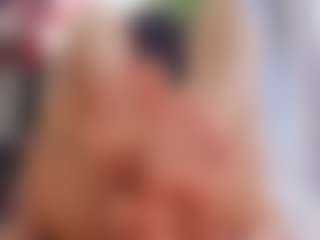 Live cam show with sassyt33n - Flashing on SpankPalCams