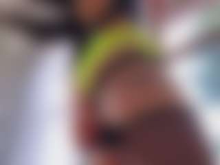 sassyt33n's Live Sex Cam Show