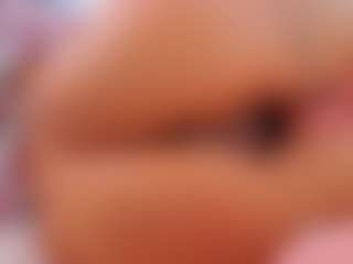 Sassyt33n's Live Sex Cam Show